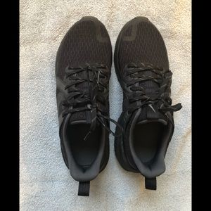 WOMEN'S NIKE LEGEND REACT 2 RUNNING SHOES SIZE 9